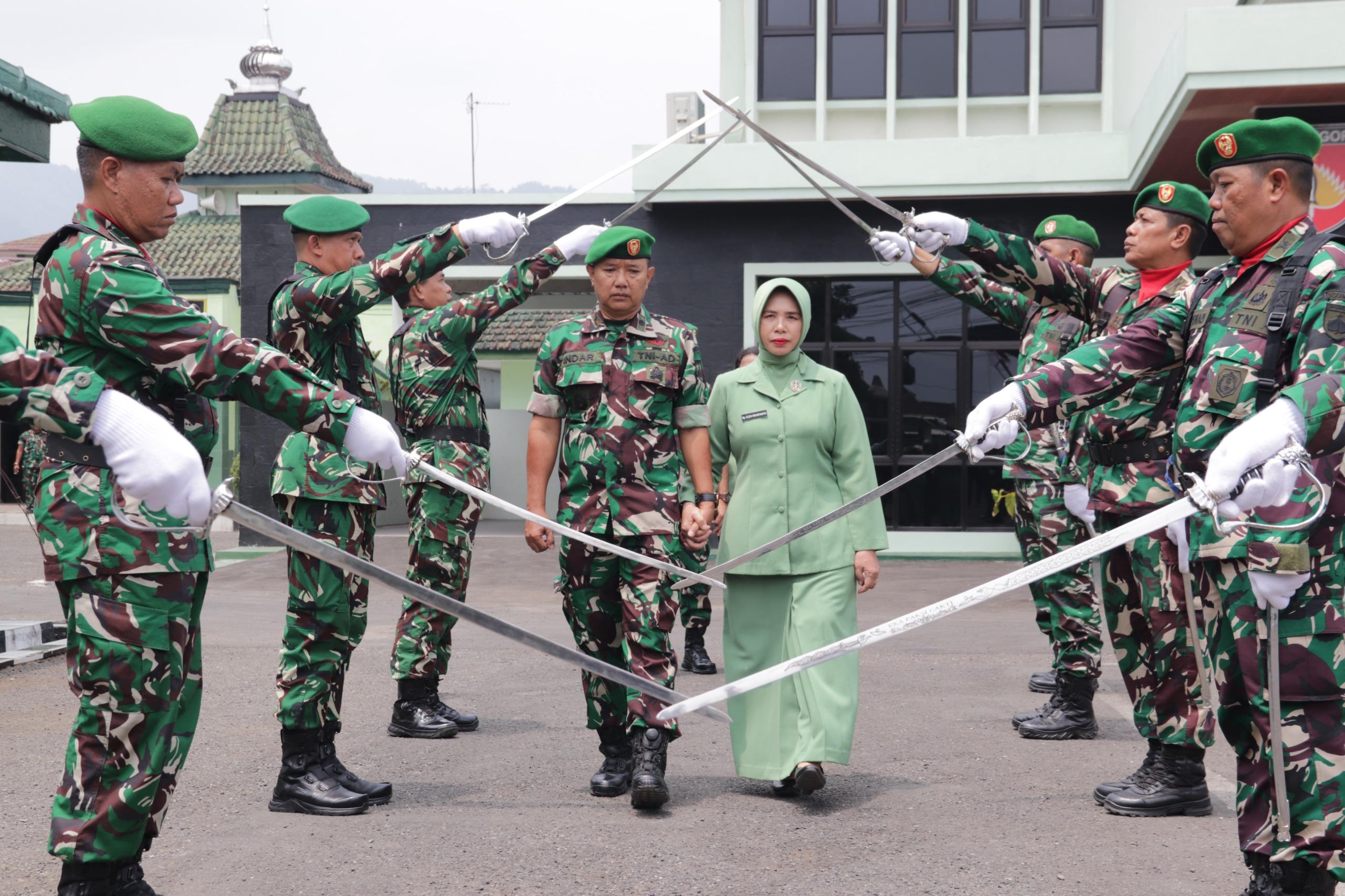 Dandim 0704 Banjarnegara Pimpin Laporan Korps Perwira dan Pelepasan Anggota Purna Tugas
