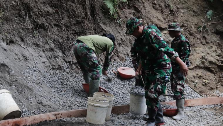 Serka Suwanto Langsir Split Setiap Batu Menjadi Pondasi Kemajuan Desa