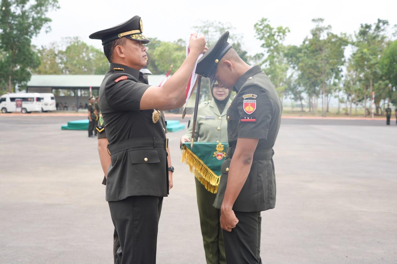 839 Prajurit TNI AD Resmi Dilantik, Pangdam IV/Diponegoro Tutup Dikmata Gelombang II 2026