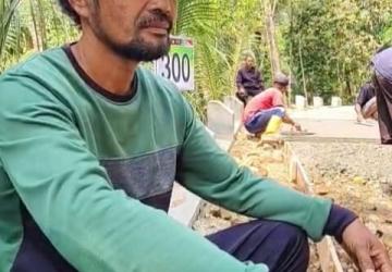 Lima Puluh Tahun Menunggu Pak Wondo Saksikan Jalan Impiannya Terwujud Lewat TMMD