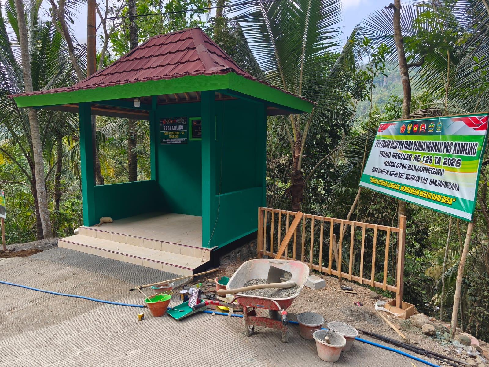 Pos Kamling TMMD Gumelem Kulon Rampung 100 Persen Simbol Gotong Royong dan Keamanan Warga