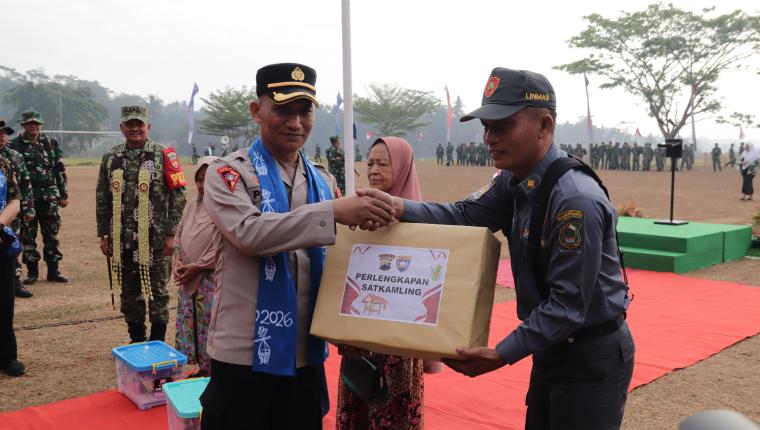 TMMD Reguler ke-129 Tak Sekadar Bangun Jalan Pos Kamling Pun Diperkuat