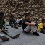 Ngobrol Hangat di Tengah TMMD Reguler ke-129 Gumelem Kulon