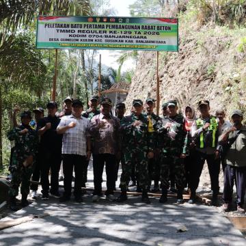 Foto Bersama Tim Wasev dan Forkopimda Simbol Sinergi Membangun Gumelem Kulon