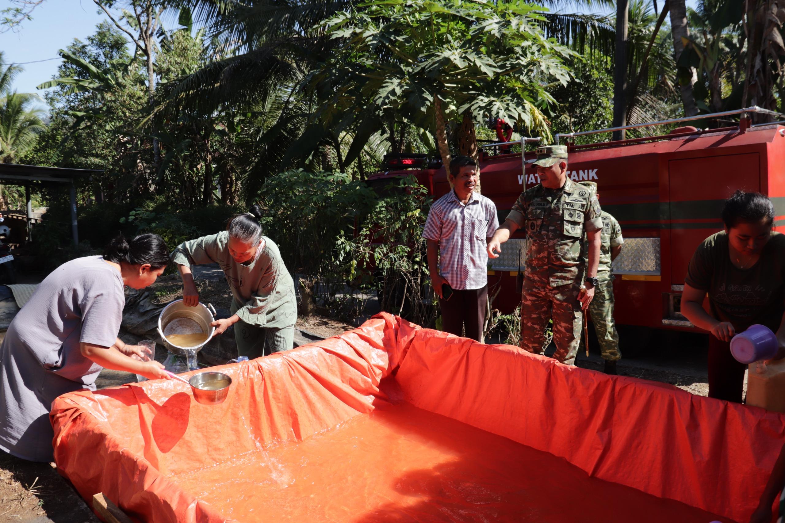 Kodim 0704 Banjarnegara Salurkan Air Bersih Bantu Warga Hadapi Kekeringan