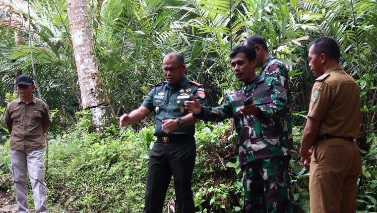 Dandim Banjarnegara Cek Lokasi Rencana Pembangunan Jembatan Armco