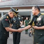 https://nusantarazone.com/blog/pangdam-iv-diponegoro-dampingi-kasad-bekali-taruna-akmil-siapkan-pemimpin-tni-ad-menuju-indonesia-emas-2045