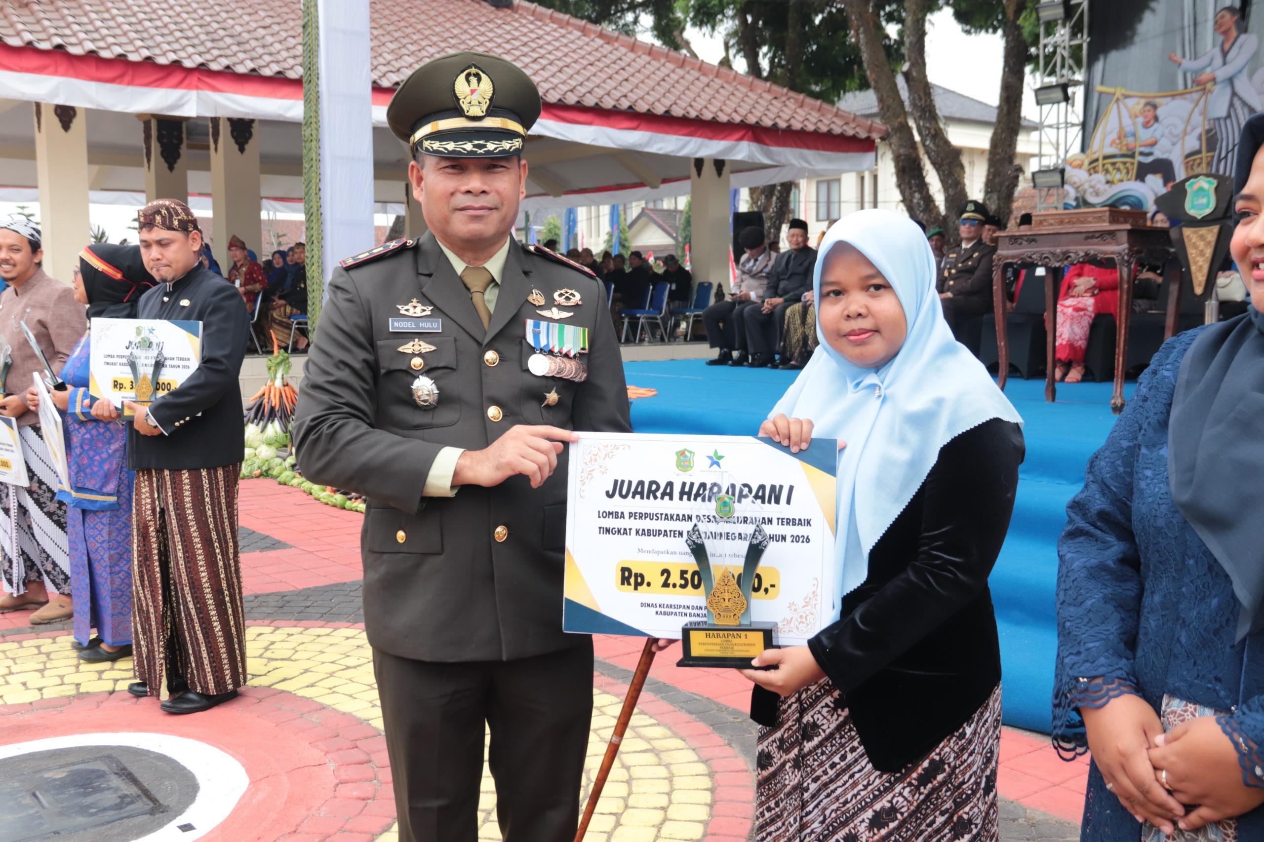Dandim 0704 Banjarnegara Hadiri Upacara HUT ke-81 Kemerdekaan RI di Alun-Alun Banjarnegara