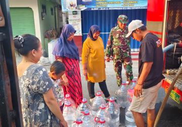 Kodim 0704 Banjarnegara Salurkan Bantuan Air Bersih Wujud Kepedulian TNI di Tengah Kemarau